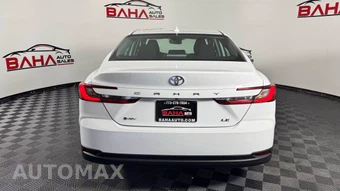 2025 Toyota Camry LE - miniatura 6