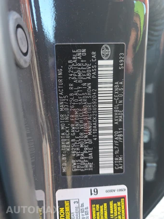 2025 Toyota Camry LE - miniatura 14