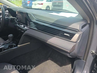 2025 Toyota Camry LE - miniatura 7