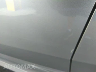 2025 Toyota Camry LE - miniatura 23