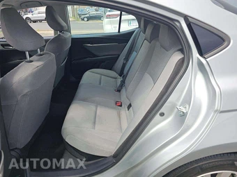 2025 Toyota Camry LE - miniatura 13