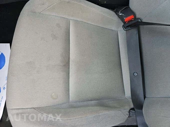 2025 Toyota Camry LE - miniatura 21