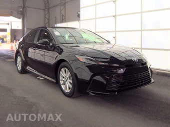 2025 Toyota Camry LE - miniatura 3