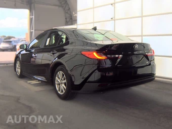 2025 Toyota Camry LE - miniatura 6