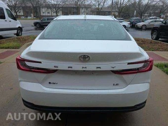 2025 Toyota Camry LE - miniatura 22