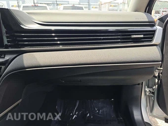 2025 Toyota Camry LE - miniatura 16