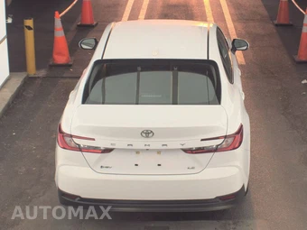 2025 Toyota Camry LE - miniatura 5
