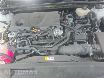 2025 Toyota Camry LE - miniatura 15