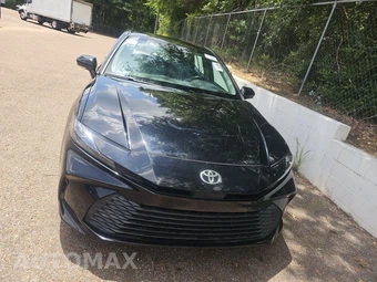 2025 Toyota Camry LE - miniatura 2