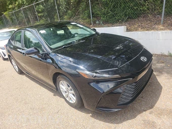 2025 Toyota Camry LE - miniatura 3