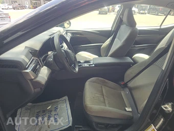 2025 Toyota Camry LE - miniatura 7