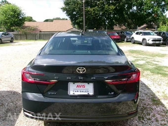 2025 Toyota Camry LE - miniatura 20