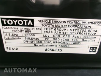 2025 Toyota Camry LE - miniatura 29