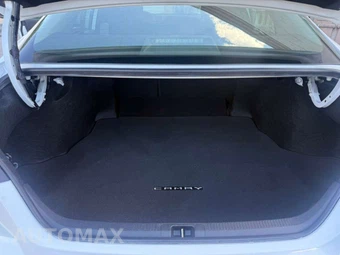 2025 Toyota Camry LE - miniatura 23
