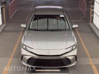 2025 Toyota Camry LE - miniatura 2