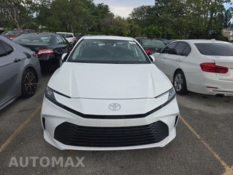 2025 Toyota Camry LE - miniatura 2
