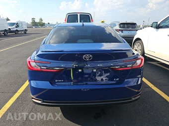 2025 Toyota Camry LE - miniatura 5