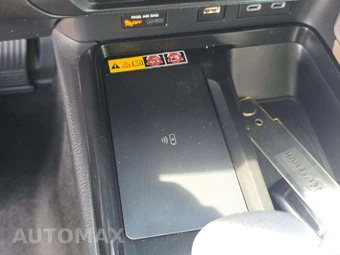 2025 Toyota Camry LE - miniatura 26