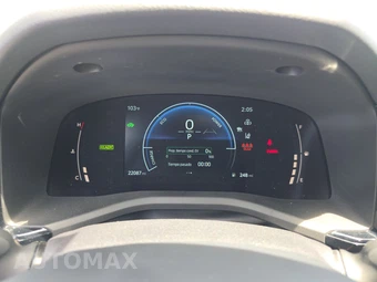 2025 Toyota Camry LE - miniatura 12