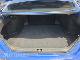 2025 Toyota Camry LE - miniatura 16