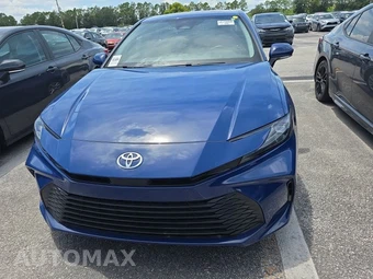 2025 Toyota Camry LE - miniatura 2