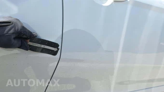 2025 Toyota Camry LE - miniatura 28