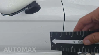 2025 Toyota Camry LE - miniatura 20