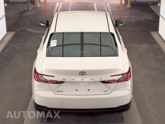 2025 Toyota Camry LE - miniatura 5