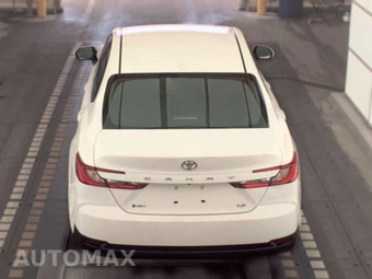 2025 Toyota Camry LE - miniatura 5