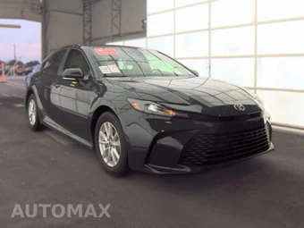 2025 Toyota Camry LE - miniatura 3