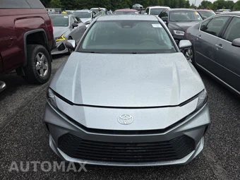 2025 Toyota Camry LE - miniatura 2