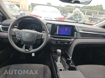 2025 Toyota Camry LE - miniatura 17