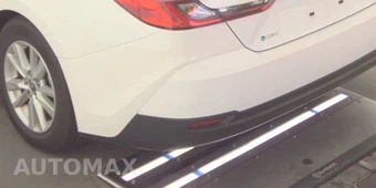 2025 Toyota Camry LE - miniatura 34