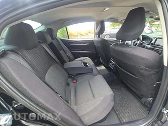 2025 Toyota Camry LE - miniatura 16