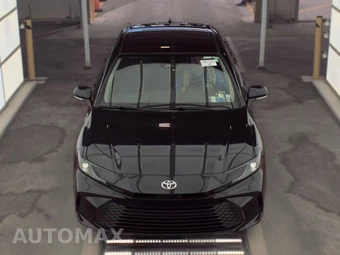 2025 Toyota Camry LE - miniatura 2