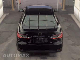 2025 Toyota Camry LE - miniatura 5