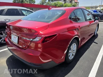 2025 Toyota Camry LE - miniatura 17
