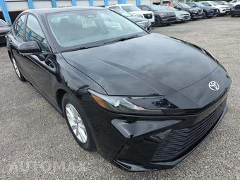 2025 Toyota Camry LE - miniatura 4