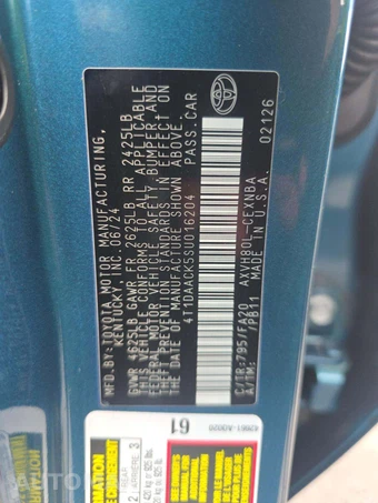 2025 Toyota Camry LE - miniatura 2