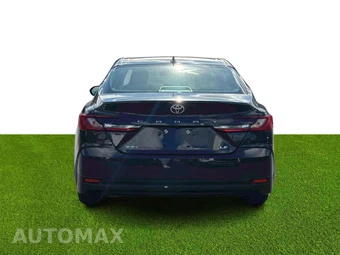 2025 Toyota Camry LE - miniatura 6