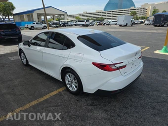 2025 Toyota Camry LE - miniatura 6