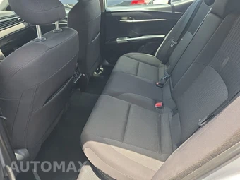2025 Toyota Camry LE - miniatura 13