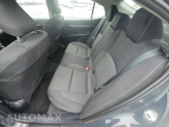 2025 Toyota Camry LE - miniatura 13