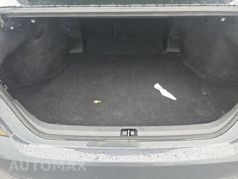 2025 Toyota Camry LE - miniatura 17