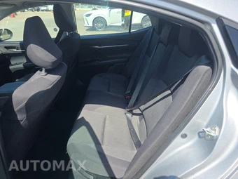 2025 Toyota Camry LE - miniatura 13