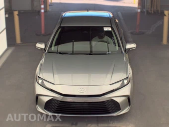 2025 Toyota Camry LE - miniatura 2