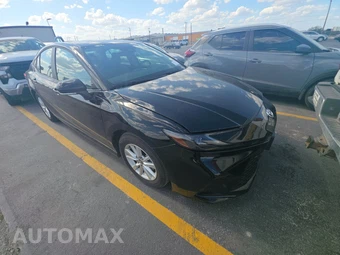 2025 Toyota Camry LE - miniatura 3