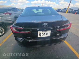 2025 Toyota Camry LE - miniatura 5