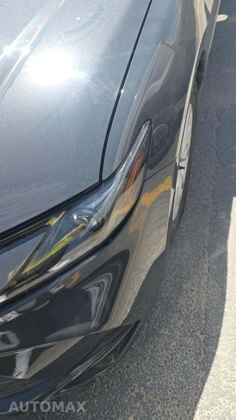 2025 Toyota Camry LE - miniatura 19
