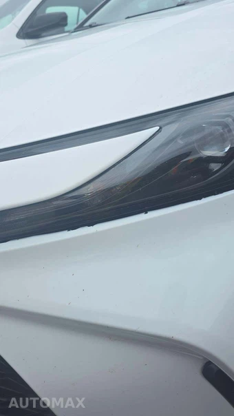 2025 Toyota Camry LE - miniatura 25